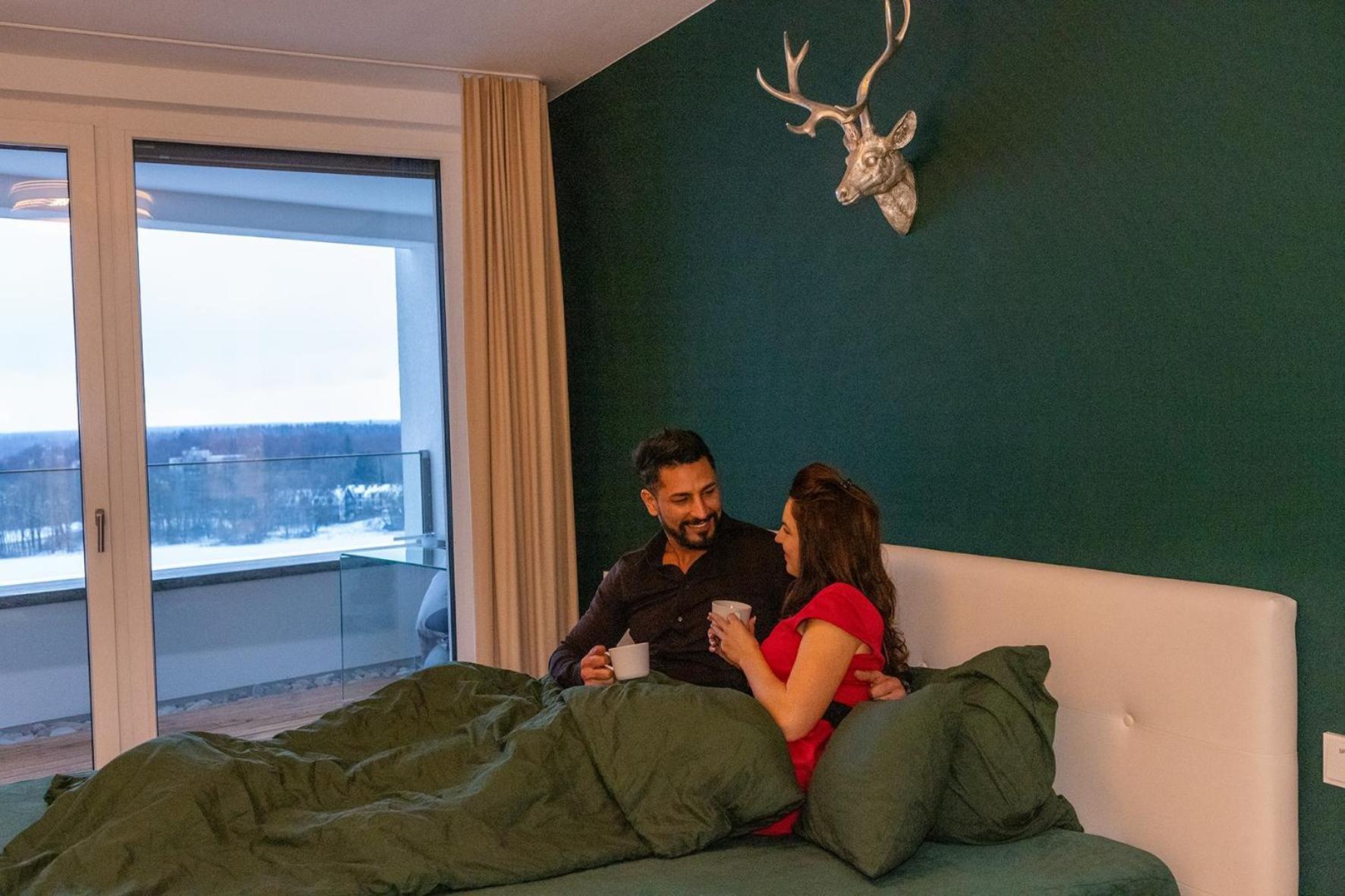 Alpen-Panorama Suite - Einzigartige Privatsuite Hoch Ueber Muenchen, 12Tes Og, Alpenblick, Loggia, Whirlpool, 15 Minuten Zum Zentrum, Ruhe Und Erholung In Der Stadt Muenchen Fuer Privat Und Geschaeftlich Reisende Extérieur photo